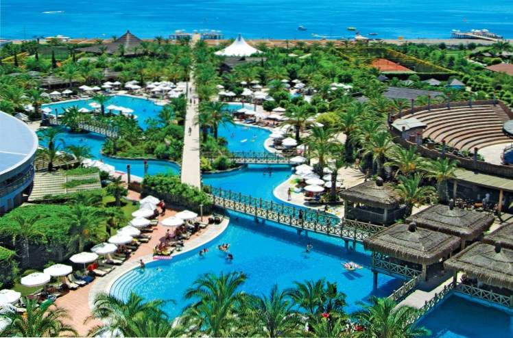 10 Best Beach Resorts i Tyrkia / hoteller