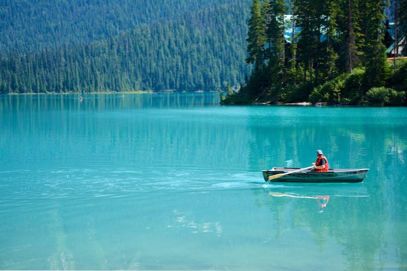 12 vakreste innsjøer i Canada / Canada
