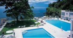 Reid's Palace Två pooler och exotiska tropiska trädgårdar på Madeira, Portugal (artiklar)
