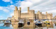 Caernarfon Castle i norra Wales (attraktioner)