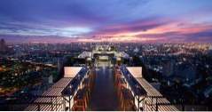 Rooftop Dining und dramatische Aussicht im Banyan Tree Bangkok (Asien)